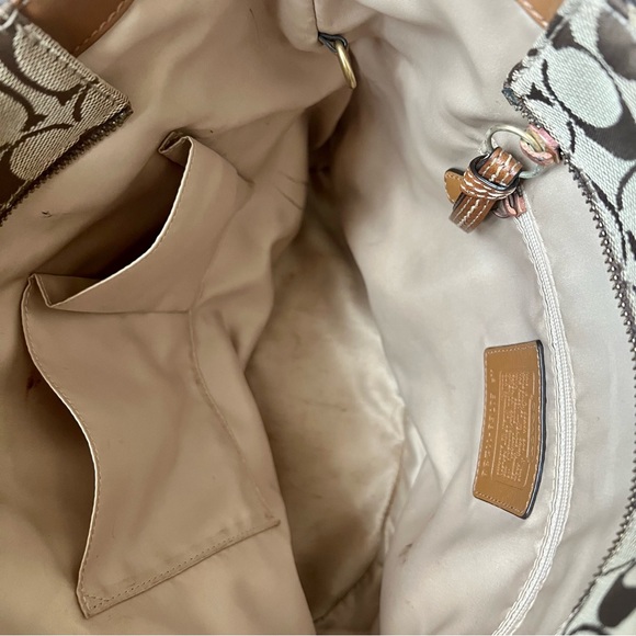 Coach Signature Vintage Tote Bag - Picture 12 of 14